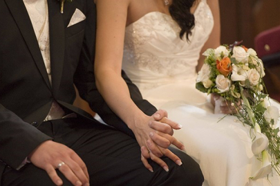 Zarf geleneği bitiyor, düğünler dijitale taşınıyor