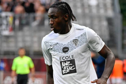 Fenerbahçe yeni golcüsünü Fransa'da buldu