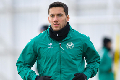 Trabzonspor Umut Nayir'i kadrosuna kattı