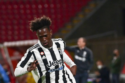 Beşiktaş kanat transferi için ısrarcı