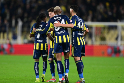 Fenerbahçe’den geri dönüş: Erzurumspor’u 3-1 yendi