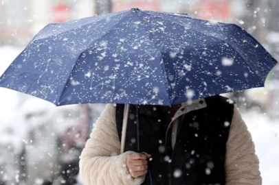 Yoğun kar yağışı nedeniyle 2 ilde eğitime ara verildi