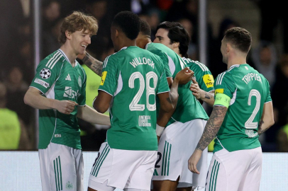 Karabağ deplasmanında 6 gollü galibiyet