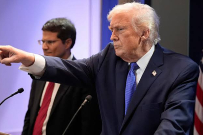 Trump’tan küresel ticarette yeni hamle: Vergi yüzde 15’e çıkarıldı