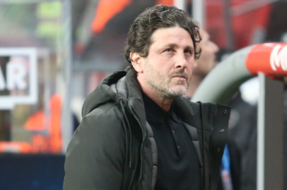 Trabzonspor'da ilk 11'de üç stoper sürprizi