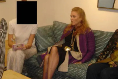 Kraliyetin kara kutusu açıldı: Epstein belgeleri Prens Andrew ve Sarah Ferguson’u yeniden gündeme taşıdı