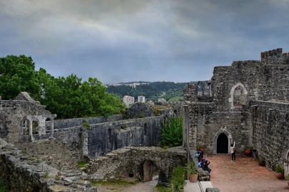 Bir zamanlar dünyanın merkezindeydiler: Aniden çöken medeniyetlerin sırrı