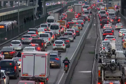 İstanbul’da trafik yoğunluğu yüzde 87 ye ulaştı