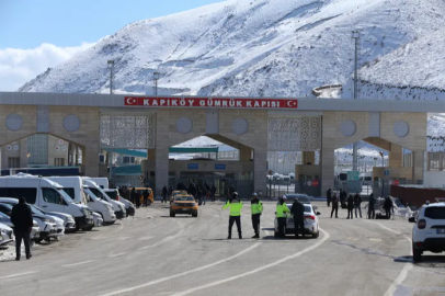 Tahliye rotası Türkiye oldu: Sınır kapıları umut kapısına dönüştü