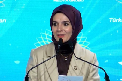 Bakan Göktaş'tan çalışan annelere 'izin' müjdesi