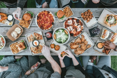 Sürekli yemek düşünmek normal mi? “Yemek gürültüsü” ile baş etmenin yolları