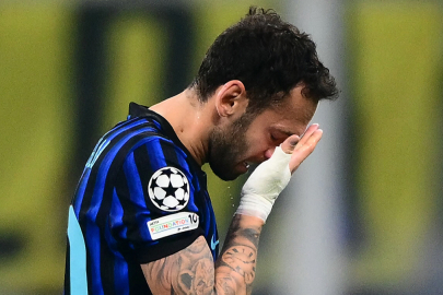 Hakan Çalhanoğlu'nun korktuğu başına geldi