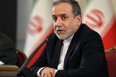 Arakçi: Savaşta tarihi eserler de hedef alındı!