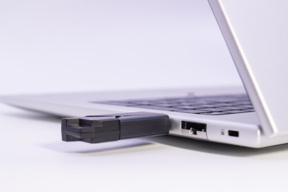 USB bellekler tarihe mi karışıyor? Teknoloji dünyasında bir dönem kapanıyor