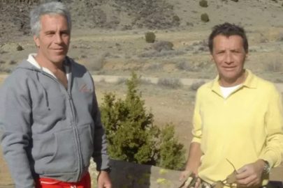 Epstein skandalında yeni perde: Genç kızlar model ajansları üzerinden ağa çekilmiş