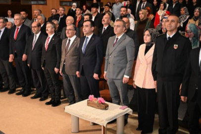 Karaman’da tartışmalı görüntü: İstiklal Marşı’nın Arapça okunması siyasi tepki çekti