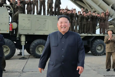 Küresel gerilim büyüyor: Kuzey Kore’den 10 balistik füze!