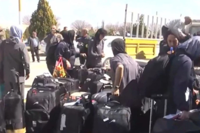 İltica krizi sonrası rota Türkiye: İran Kadın Milli Takımı Iğdır’a ulaştı