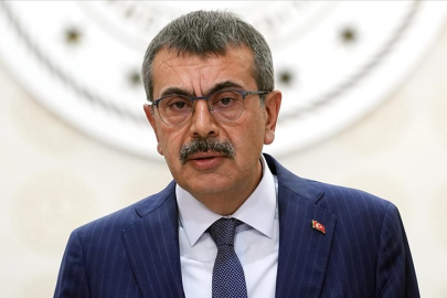 Bakan Tekin’den CHP’ye “Tosun Paşa” göndermesi: Siyasette sert sözler