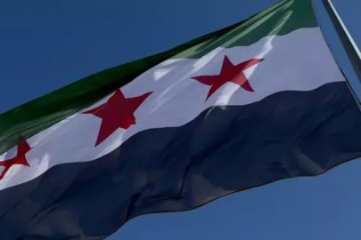 Suriye’nin kuzeyinde bayrak krizi: Gerilim tırmanıyor