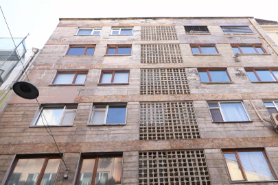 Orhan Pamuk’un 9 dairesinin bulunduğu bina için karar çıktı: Yıkım kesinleşti