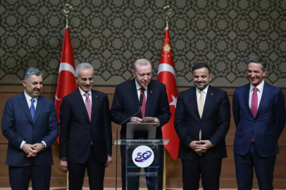 Türkiye 5G’ye geçti: Tek dokunuşla yeni çağ başladı