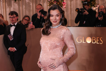 Hailee Steinfeld anne oldu