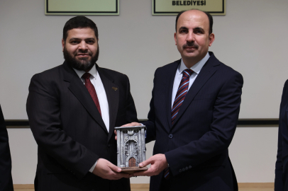 Suriyeli heyetten “Konya Modeli Belediyecilik” incelemesi