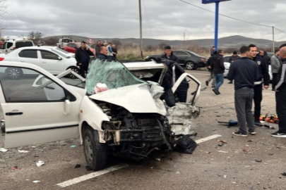 Bayram yolunda büyük acı: Aynı aileden 4 kişi hayatını kaybetti
