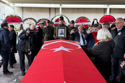 Devrimciye son veda: Gazi Yalçın Küçük’e askeri tören