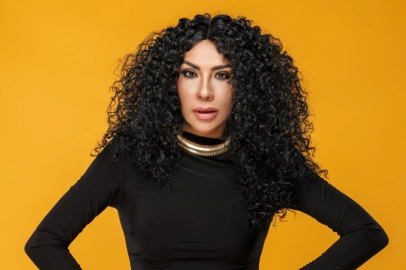 Işın Karaca: İzmir Marşı yüzünden deport edildim