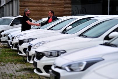 ÖTV’siz araçta yeni dönem: 5 yıl satış, 10 yıl alım şartı geldi