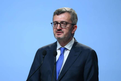 Burhanettin Duran:Türkiye çözümün adresi