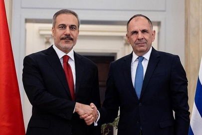 Hakan Fidan Yunan mevkidaşı görüştü