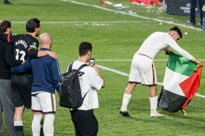 Rayo Vallecano’dan Filistin bayraklı kutlama