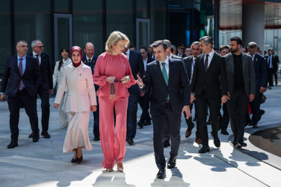 Belçika Kraliçesi Mathilde Baykar Milli Teknoloji Merkezi'ni ziyaret etti