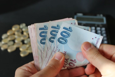 Emekli ödeme takvimi netleşti: İkramiye ve maaşlar bu ay birlikte yatacak