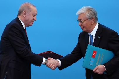 Cumhurbaşkanı Erdoğan Astana'da: Kazakistan ile 13 yeni anlaşma imzalandı