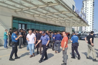 Tarsus'taki vahşetin kurbanları son yolculuğuna uğurlandı