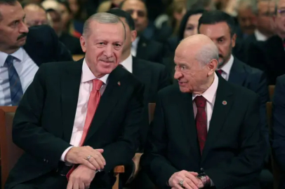 Siyasette 'terörsüz Türkiye süreci' hareketliliği: İttifak cephesinde kilit açılıyor mu?