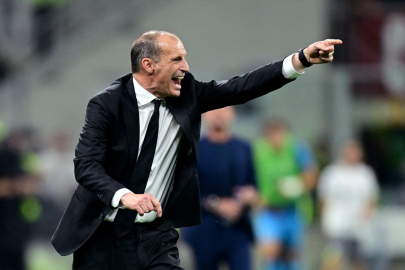Allegri ve 4 isimle yollar ayrıldı