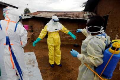 Afrika'da Ebola alarmı: Güney Afrika'dan salgınla mücadeleye 5 milyon dolarlık destek