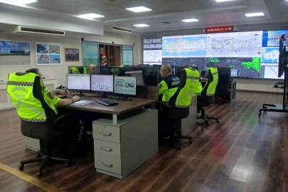 Ankara'da Kurban Bayramı mesaisi başladı: Jandarmadan helikopter destekli trafik denetimi