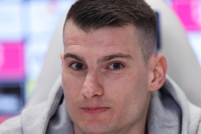 Livakovic transferi için Fenerbahçe seçimlerini işaret etti