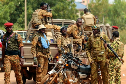 Batı Afrika'da Büyüyen Cihatçı Dalga