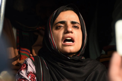 Pakistanlı insan hakları savunucusu Mahrang Baloch'a ömür boyu hapis