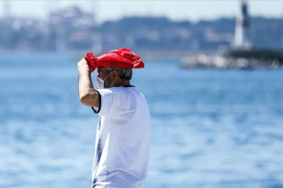 İstanbul yapışkan sıcaklarla 40 dereceyi bulacak
