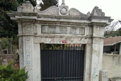 İstanbul'da Surp Garabet Ermeni Mezarlığı'na saldırı