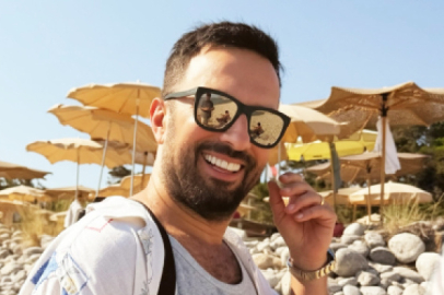 Tarkan tatil sezonunu Ibiza'da açtı