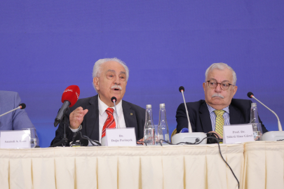 Doğu Perinçek, 'Büyük Savaşı Önleyecek İttifak' konferansında konuştu!